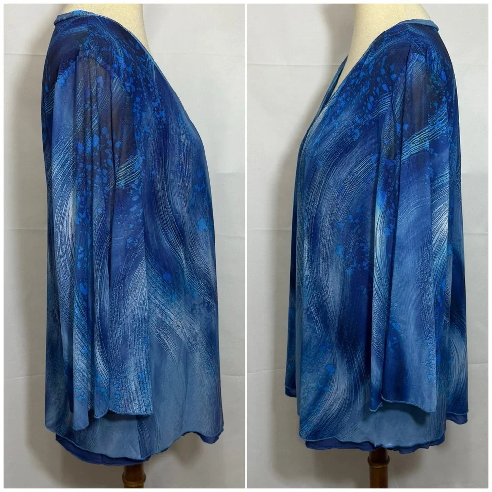 Vibrant Blue Blouse with Long Sleeves - Picture 3 of 12